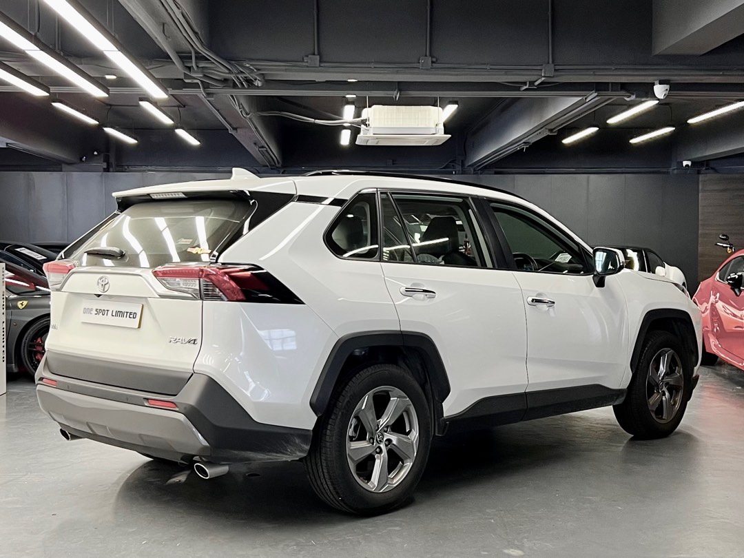 Toyota Rav4 DELUXE Auto62863130737411111