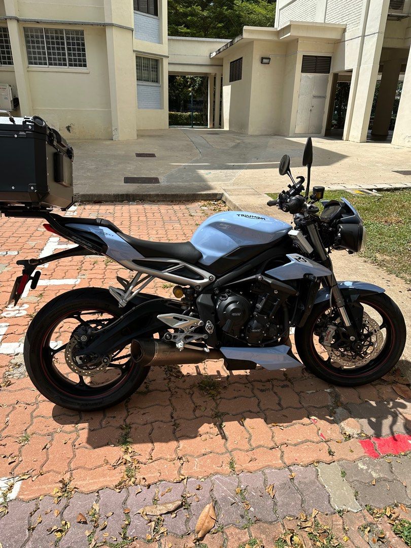 Triumph Street Triple 765RS June 2018 Motorcycles Motorcycles for Sale Class 2 on Carousell