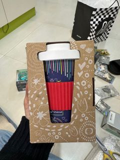 （分類：）位於 。 由 julia.ng.o 提交（商品編號 1346344034，圖片 1）。簡介： 。
