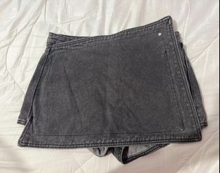 (Category: ) located in . Submitted by ynaah57 (Listing ID 1346459109, Image 1). Description: .