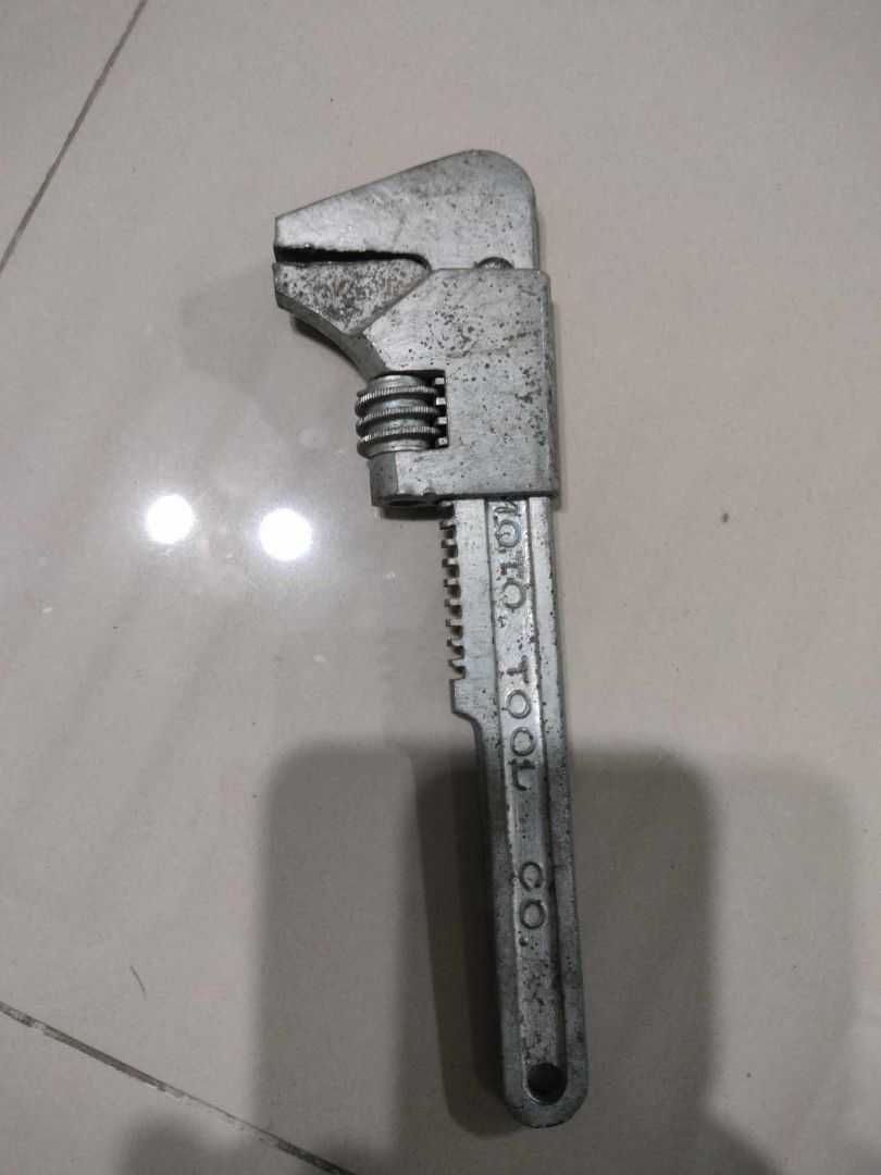 Vintage Adjustable wrench Php600. (Category: Construction Tools & Equipment) located in Manila. Submitted by abeatrice77985 (Listing ID 1346434951, Image 1). Description: Vintage Adjustable wrench Php600..