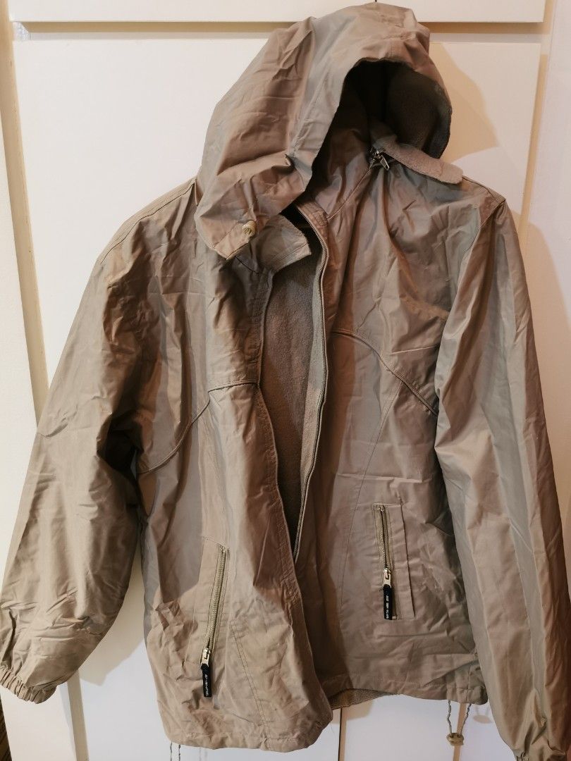 Winter Jacket Windproof (Category: Coats, Jackets and Outerwear) located in Singapore. Submitted by xlcrap2210 (Listing ID 1346475950, Image 1). Description: ptp 20 inch estimate size M. good for 165 - 170cm person with 2 layers inner wear. inner and outer pockets. hood detachable. defect: the pullstrings are worn out (see last pic).