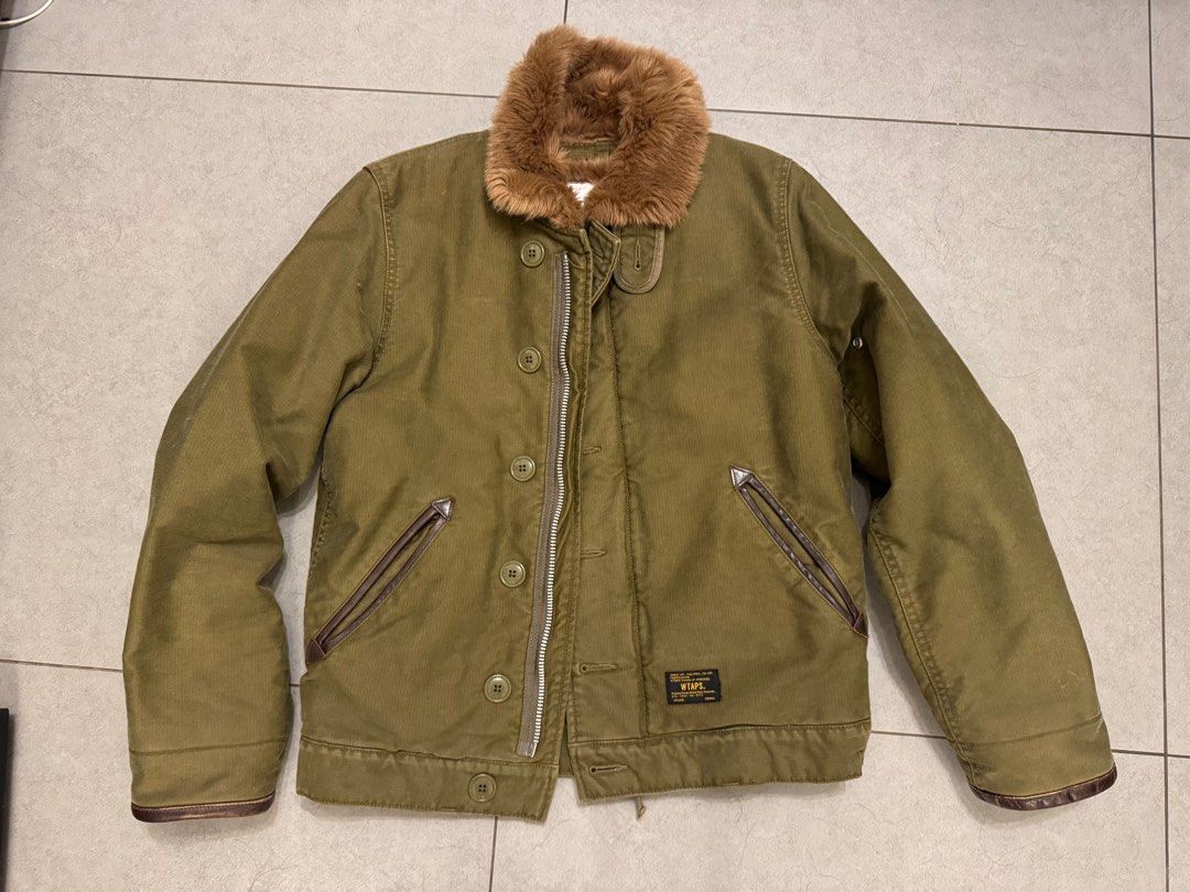 WTAPS Jacket （分類：外套及戶外衣服）位於 Hong Kong。 由 lamdogcom 提交（商品編號 1346451304，圖片 1）。簡介： WTAPS Jacket acrylic khaki Size 1。