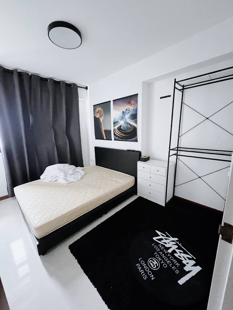(Category: ) located in . Submitted by lustbones (Listing ID 1395830784, Image 1). Description: .