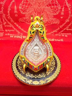 （分類：）位於 。 由 honglamamulet99 提交（商品編號 1317770906，圖片 1）。簡介： 。