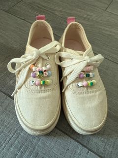 （分類：）位於 。 由 hklamhk 提交（商品編號 1395741342，圖片 1）。簡介： 。