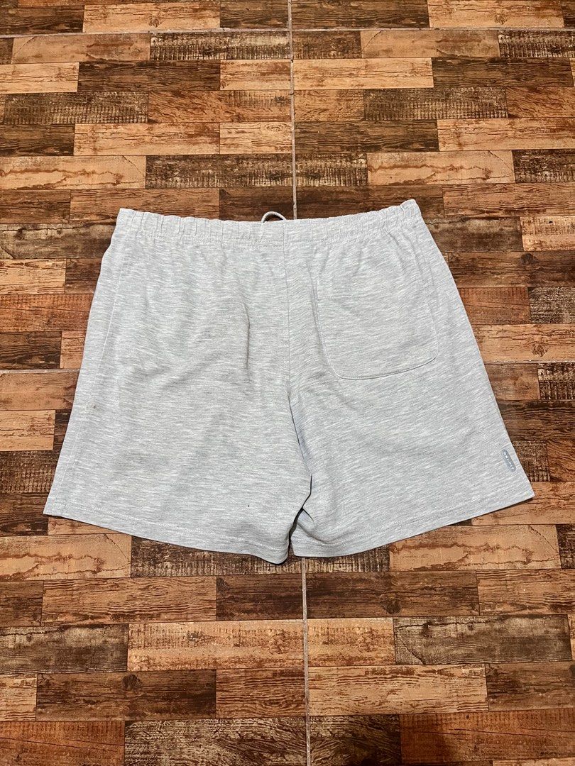 🏷️ Nike Sweat Shorts (Category: Shorts) located in Surigao. Submitted by vbimo (Listing ID 1395880137, Image 2). Description: swipe each photo ‼️.