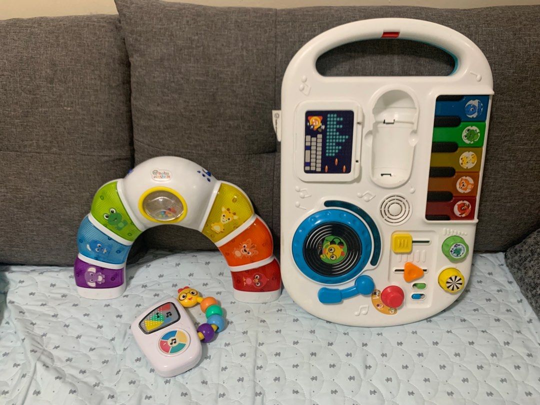 Baby Einstein Musical toys (Category: Infant Playtime) located in Manila. Submitted by quickwater_a4e5b0 (Listing ID 1395915213, Image 2). Description: Selling personal Preloved Toys of my baby. Package all in.