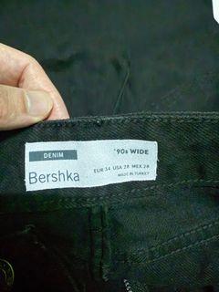 (Category: ) located in . Submitted by boysthrift00_ (Listing ID 1395922375, Image 1). Description: .