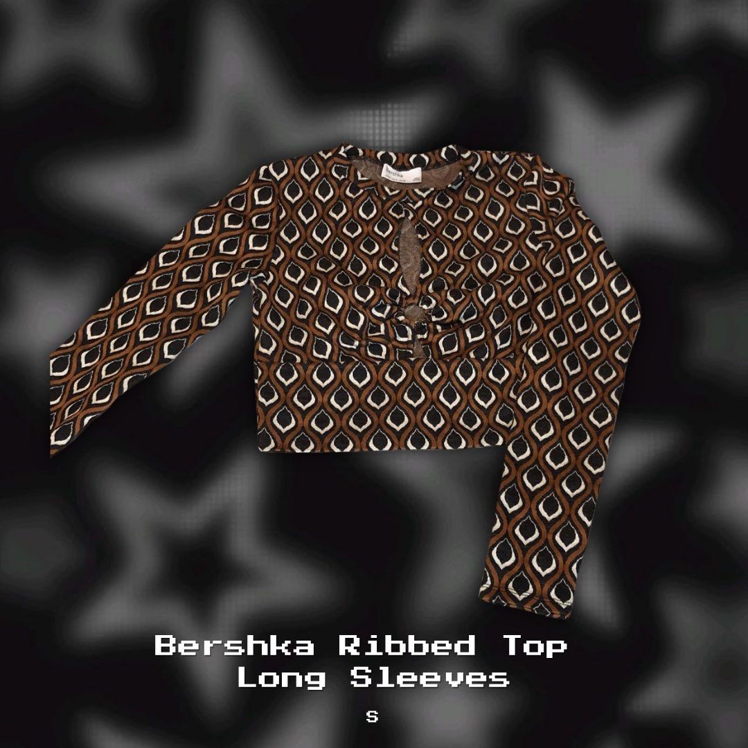 Bershka Ribbed Top Long Sleeves (Category: Longsleeves) located in Quezon City. Submitted by k__kole (Listing ID 1395778684, Image 1). Description: - Bershka ribbed long-sleeved top - Features a unique pattern - Bought in the UK. Wore it once. - Size: S - Round neckline - Ribbed material.