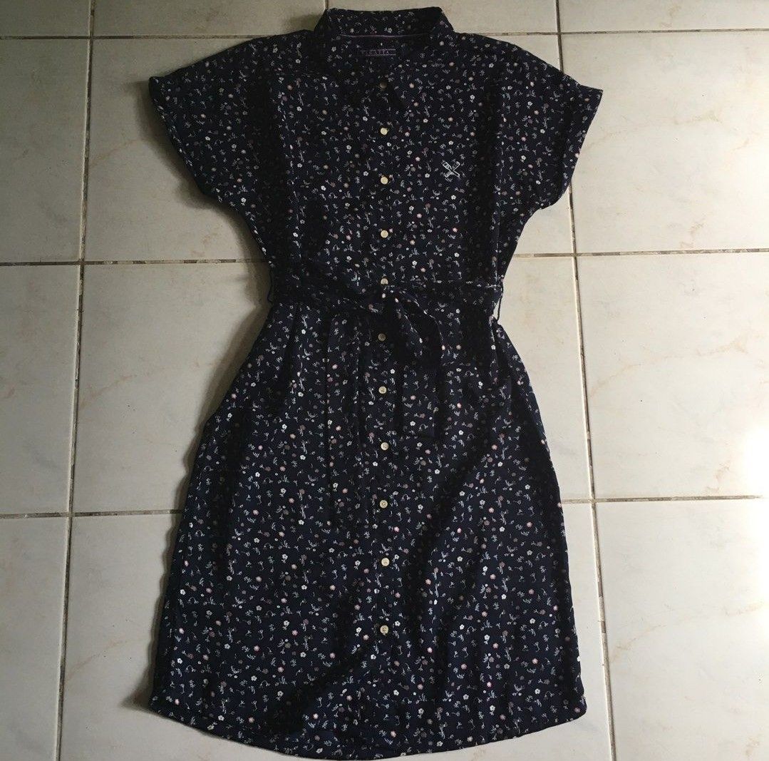 Dress (Something Borrowed, Zalora, Regatta) (Category: Dresses) located in Dagupan City. Submitted by einalem.declutters (Listing ID 1395871998, Image 3). Description: Dress from Something Borrowed, Zalora, Regatta 800 pesos each message for more pictures.