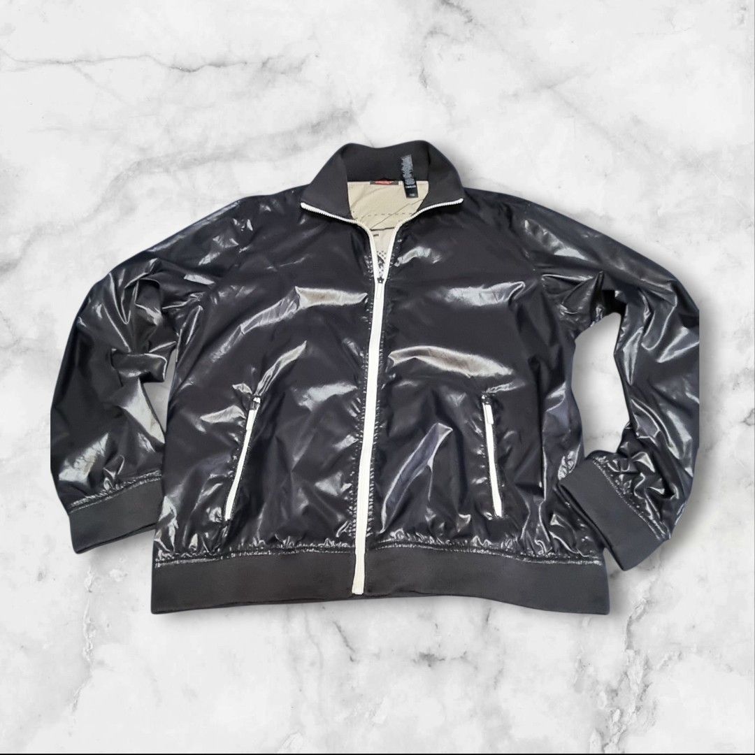 DKNY Active Black Shiny Jacket (Category: Activewear) located in Manila. Submitted by myno23lenel (Listing ID 1395840310, Image 1). Description: - Black glossy finish - White zipper and front pocket trim - Collar design - Ribbed cuffs and hem - Comfortable interior lining - for sale DKNY Active Jacket size XL -Dimes 28L,25W good as new -for only 700 -Loc.Fairview.