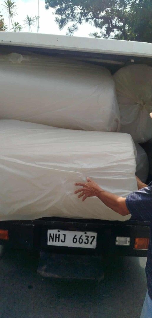 Bubble Wrap Rolls (Category: Craft Supplies & Tools) located in Quezon City. Submitted by aryhanlicuanan (Listing ID 1395736387, Image 3). Description: - Bubble wrap rolls for sale - Perfect for packing and protecting fragile items - Ideal for moving, shipping, or storage - Available in various sizes - Wrapped in protective plastic - Prevents damage during transport - Multiple rolls available.