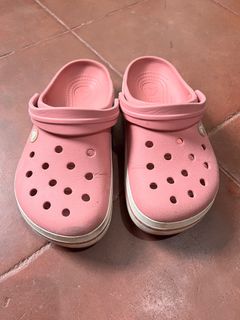 (Category: ) located in . Submitted by kissandtellcloset (Listing ID 1395872370, Image 1). Description: .