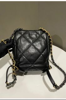 (Category: ) located in . Submitted by peonylady (Listing ID 1395821141, Image 1). Description: .