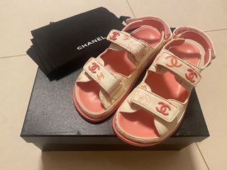（分類：）位於 。 由 mmmeeeeee 提交（商品編號 1395760077，圖片 1）。簡介： 。
