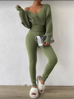 (Category: ) located in . Submitted by myfashionstreet (Listing ID 1395865535, Image 1). Description: .