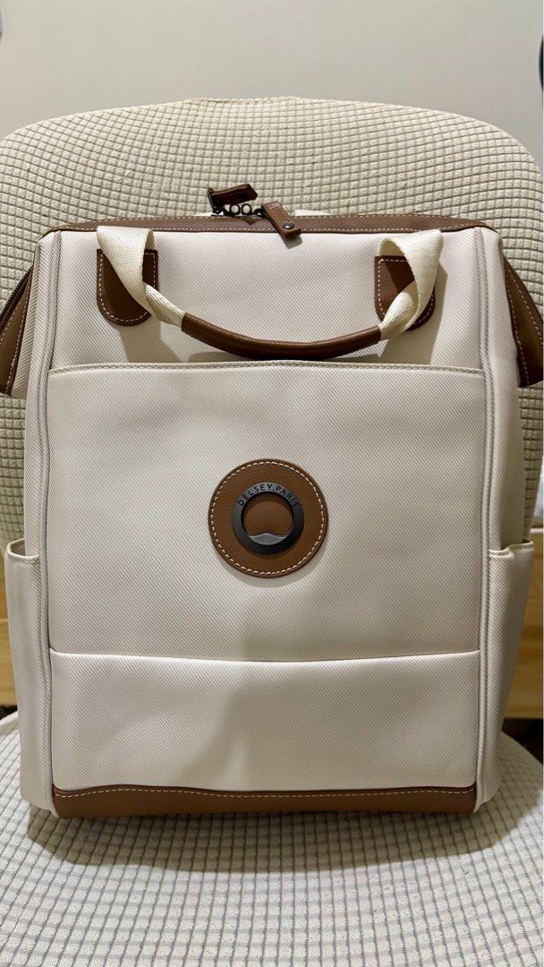 Delsey Paris Chatelet Air 2.0 Backpack (Category: Backpacks) located in Quezon City. Submitted by dyana27 (Listing ID 1395750677, Image 1). Description: ✅ Good as new. Seldomly used ✅Trolly system compatible ✅Computer and tablet compartment ✅recyclable material ✅Chatelet Air 2.0 selection of soft products is made entirely from recycled materials! Elegant and just as functional, the collection is designed to offer clever storage compartments and a