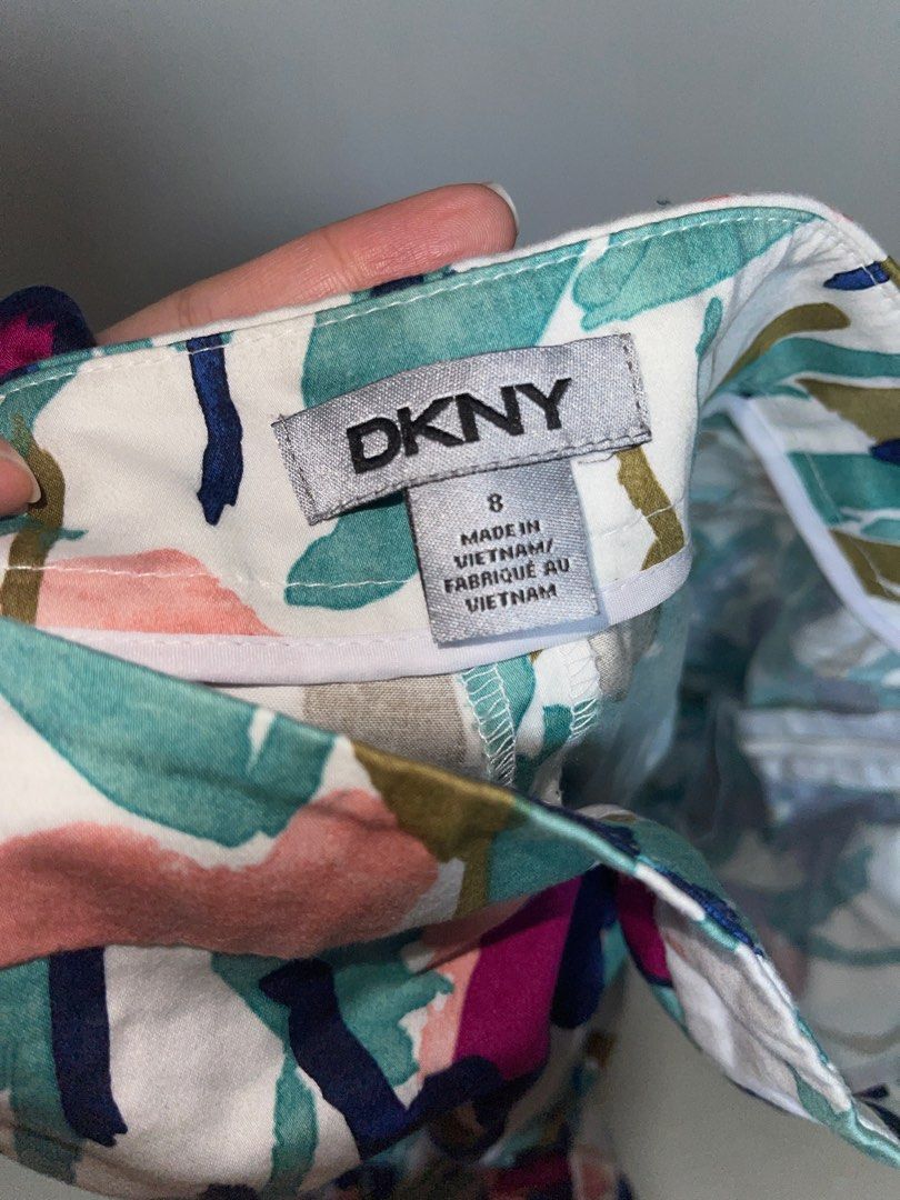 2 pairs of DKNY pants (size 8) (Category: Jeans) located in Pasig City. Submitted by tjrys (Listing ID 1395871721, Image 2). Description: Both pants are size 8 1,800 for both Negotiable.