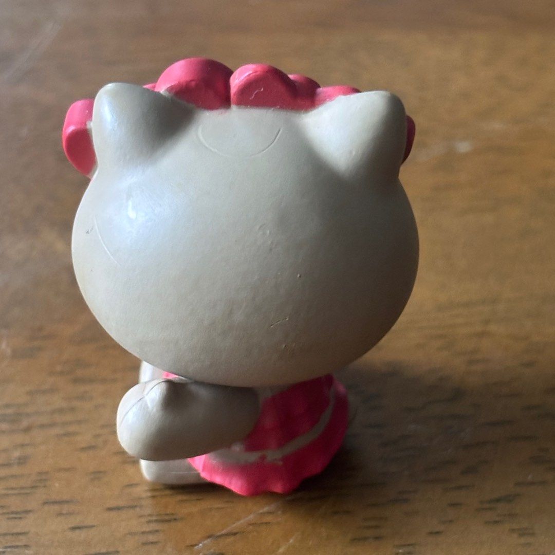 Hello Kitty in swimsuit sun-tanned (Category: Bikinis & Swimsuits) located in Calamba. Submitted by cur8d (Listing ID 1395793871, Image 3). Description: .