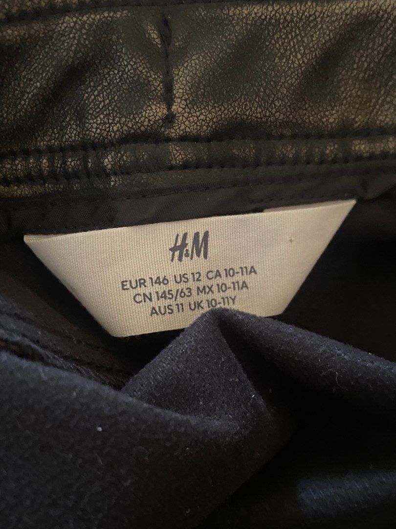 H&M Leather Skirt (Category: Skirts) located in Manila. Submitted by jiariv (Listing ID 1395803547, Image 2). Description: never been used for ref im 5'1, waist is 24/25, bust is 31 waist is adjustable got this at the kids' sec for 10-11Y price is firm, unless getting more from my listings .