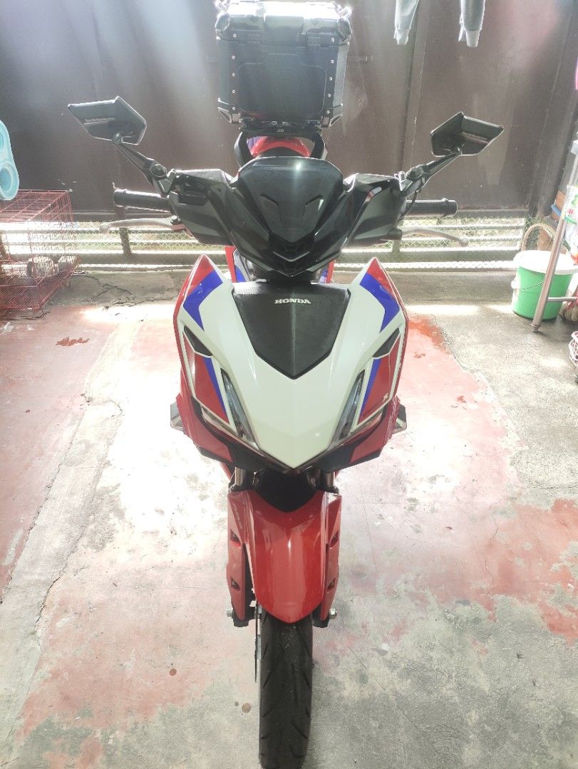 Honda Winner X 150 Abs Racing (Category: Motorbikes for Sale) located in Manila. Submitted by danndimes (Listing ID 1395750797, Image 1). Description: Honda winner x Abs Racing Swap to your Aerox abs or nmax abs Original Docs / OR/CR 2 REMOTE KEY 2 EMERGENCY KEY 2 RED CODE - Ready to Transfer - First Owner - Cash Receipt ( 137k ) - LTO Plate Number Reg till 2027 ( 3YRS REG ) - 17k ODOMETER READING Upgraded Worth 45k MDL senlo plus Radiator Cover 