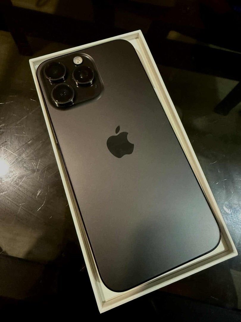 Iphone15 1TB (Category: iPhone 15 Series) located in Bulacan. Submitted by dyiselicious16 (Listing ID 1395844367, Image 3). Description: For Sale: iPhone 15 Pro Max 1TB – Titanium 📱 Model: iPhone 15 Pro Max 🎨 Color: Titanium 💾 Storage: Massive 1TB – perfect for photos, videos, and apps 📦 With original box ✨ Condition: like new & slightly used 🔋 Battery health: 87 % 🔐 iCloud & Find My: Signed out, ready for new owner.
