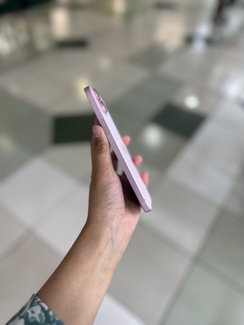 iPhone 15 Plus 256gb 100%bh Globelock NTC Variant (Category: iPhone 15 Series) located in San Juan City. Submitted by aynaagadgets (Listing ID 1395903957, Image 2). Description: OCTOBER 2025 STALL #: XB-07 FOR SALE | TRADE / SWAP PASS SA MGA SCAMMERS / THIRD PARTY (RFS: Buy and Sell) IPHONE 15 PLUS 256GB GLOBELOCK ⬇️DETAILS⬇️ •256 GB (Other storage is also available) •Globelock (Other Variant is still available but may vary) •Pink (Other color is