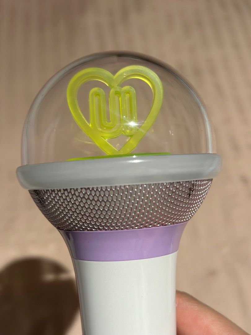 IU Official Light Stick i-KE Original (Category: Lighting) located in Quezon City. Submitted by pdenisee (Listing ID 1395851944, Image 2). Description: - used once Good as new Original price 3,000 - Official IU light stick - Includes light stick, box, and strap - battery case is good brand new.