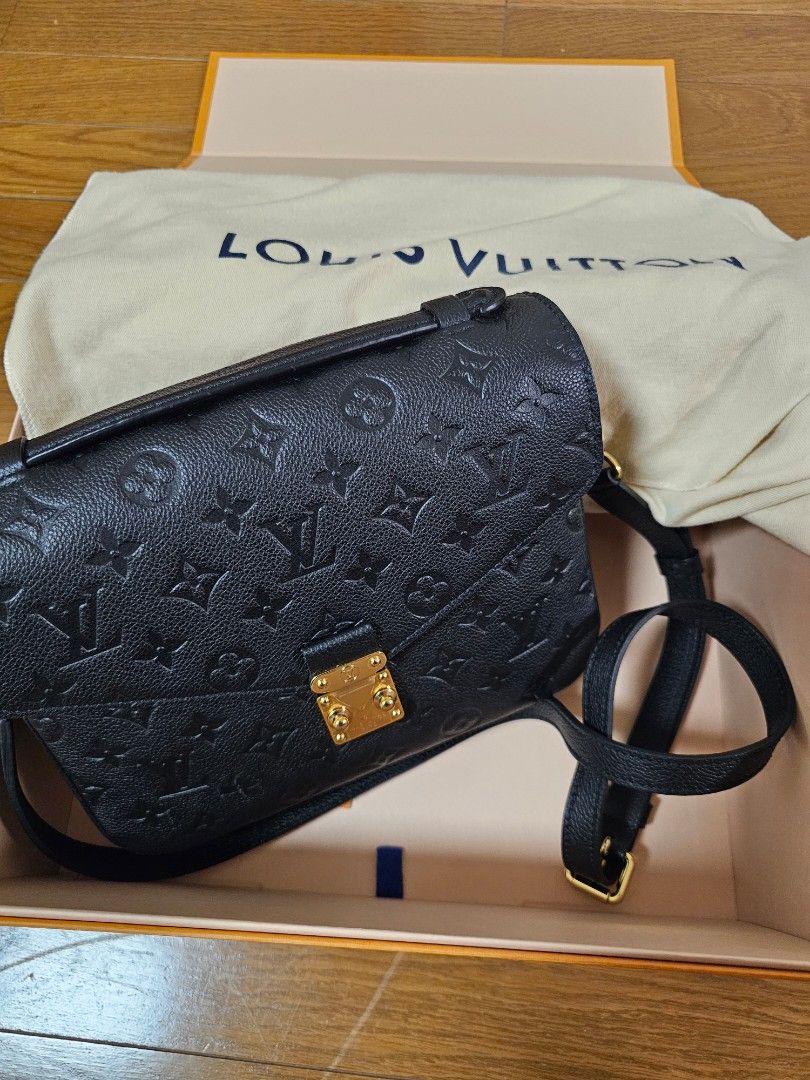 Louis Vuitton Pochette Metis Empreinte (Category: Luxury Bags & Wallets) located in Dasmarinas. Submitted by ramyeong (Listing ID 1395816177, Image 1). Description: Louis Vuitton Pochette Metis Empreinte Complete with Box, Dust Bag and Receipt Authentic Bought in LV Yokohama Japan Used less than 10x with Havre de Luxe Hardware Protectors Can do meetup around Alabang RFS: prefer smaller bags.