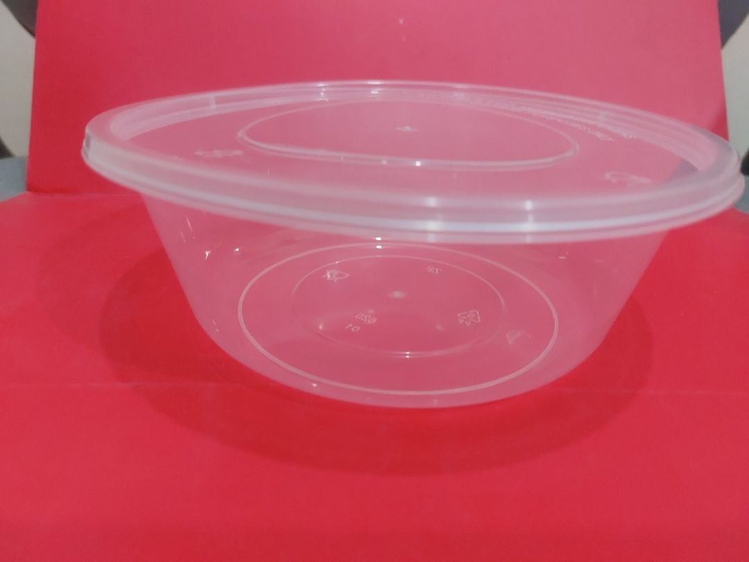Microwavable/disposable round container 625 ml (Category: Dinnerware & Cutlery) located in Quezon City. Submitted by cynlchan (Listing ID 1395794565, Image 2). Description: Selling cheap In time for food packs this festive season 25 pcs per pack Other sizes available.