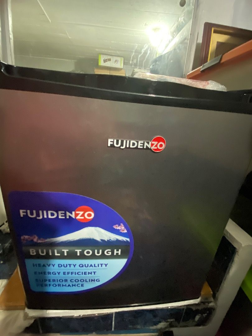 Mini Ref (Category: Refrigerators and Freezers) located in San Juan City. Submitted by puredeer-d87d (Listing ID 1395809698, Image 1). Description: Almost new. Just bought in January 2025 in Los Banos Laguna. .