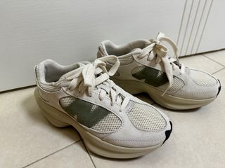 （分類：）位於 。 由 ms.eatplaylive 提交（商品編號 1395883181，圖片 1）。簡介： 。