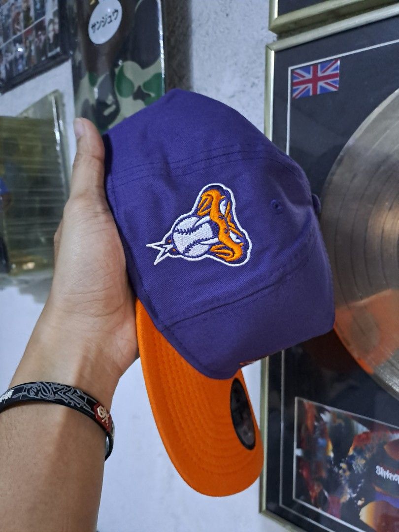New Era The Golfer Diamondbacks (Category: Caps & Hats) located in Makati City. Submitted by aizen15 (Listing ID 1395846408, Image 2). Description: New Era The Golfer Arizona Diamondbacks.
