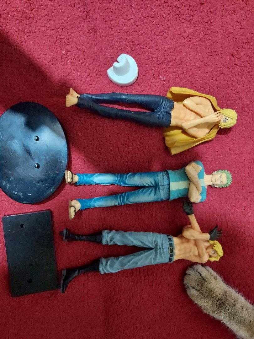 One Piece Figure Set (Category: Figurines & Statues) located in Imus. Submitted by codemafia (Listing ID 1395816098, Image 2). Description: -personal collection - no issues except sa hair line sa base ni zoro . - sold as set only -all authentic -check upon meet up.