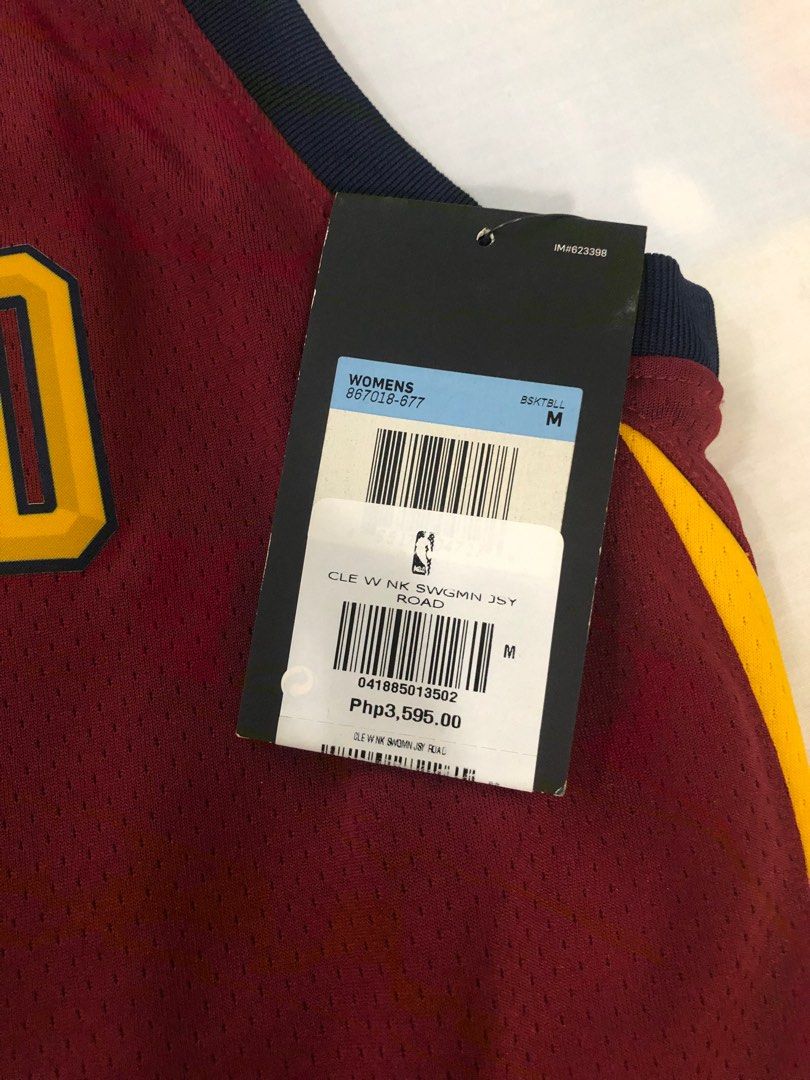Original Jersey Cleveland (Category: Activewear) located in Mandaluyong City. Submitted by bmorig (Listing ID 1395774904, Image 2). Description: Original price 3,600 for pick up only ortigas .
