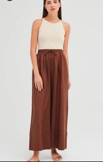 (Category: ) located in . Submitted by yestoshopping (Listing ID 1395903832, Image 1). Description: .
