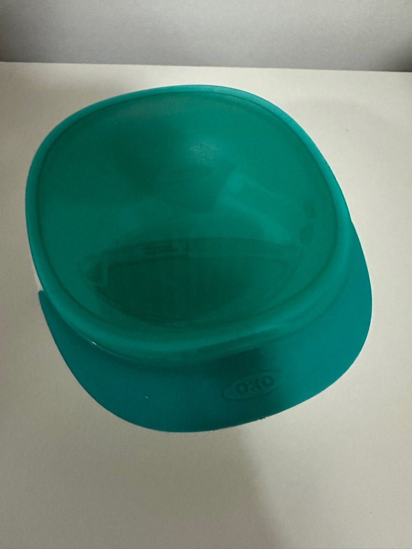 OXO Tot Feeding Bowl Set (Category: Weaning & Toddler Feeding) located in Taguig. Submitted by pre.by.k (Listing ID 1395864666, Image 1). Description: - OXO Tot feeding set - used a few times only - Includes: - Bowl with non-slip base - Lid - Food masher - Food storage container - ideal to bring when eating out.