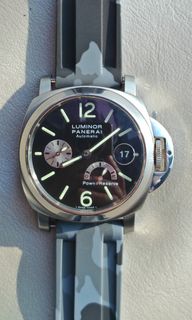 （分類：）位於 。 由 ck_watch 提交（商品編號 1395118744，圖片 1）。簡介： 。