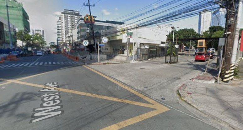 Philam Homes QC For Sale (Category: House & Lot) located in Manila. Submitted by garciapaul (Listing ID 1395775498, Image 1). Description: For Sale Philam homes west ave, QC Lot size: 530 sqm Floor area, approx 450 2 floors 5 BR 4 baths 2 car garage Terrace 1 home office section 1 external shed 2 storage rooms Laundry area Tools/Workshop area Asking Price: 155.4m.