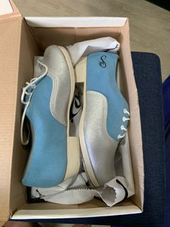 (Category: ) located in . Submitted by tapdanceequipment (Listing ID 1395831827, Image 1). Description: .