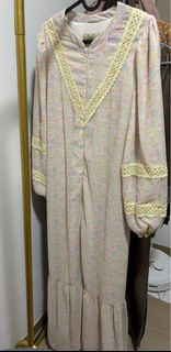 (Category: ) located in . Submitted by shopnewprelove (Listing ID 1395846248, Image 1). Description: .