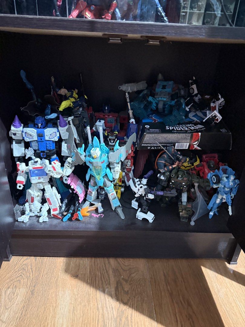 Tf for sale (Category: Figurines & Statues) located in Davao. Submitted by queeniemon (Listing ID 1395827261, Image 1). Description: Msg me , some tf are for sale as set , good condition Rfs: declutter.