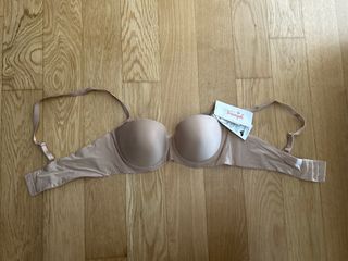 (Category: ) located in . Submitted by queeniegi (Listing ID 1395767063, Image 1). Description: .