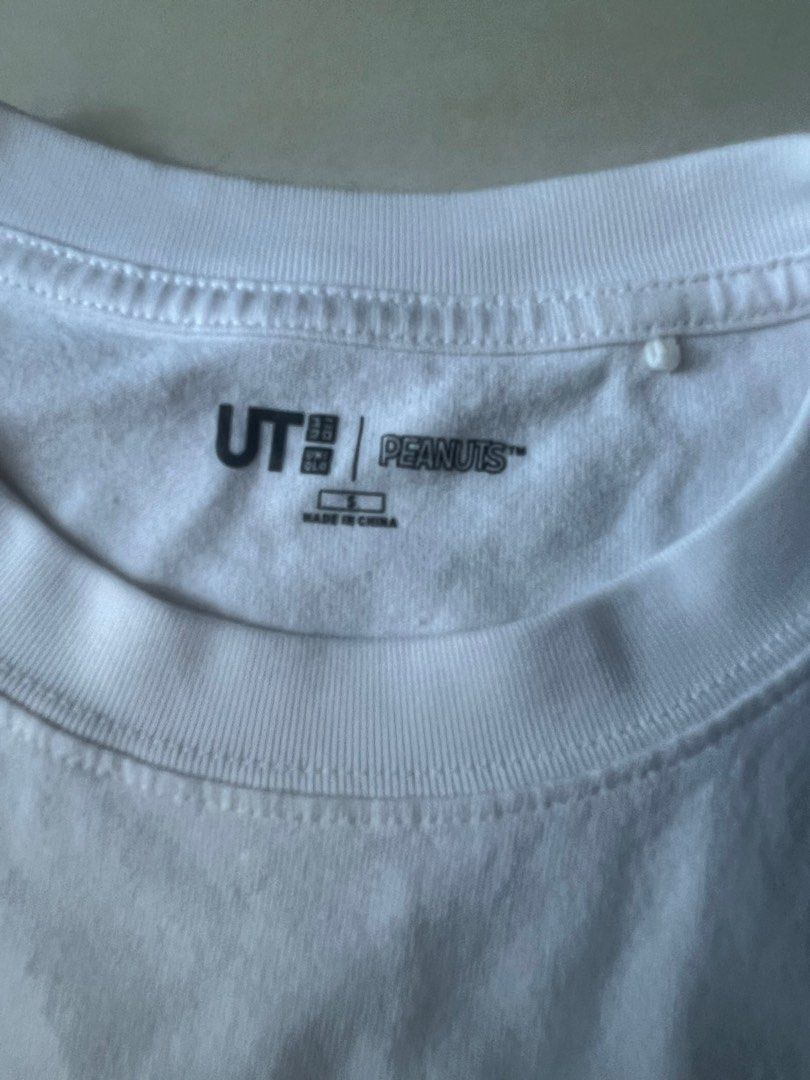 UNIQLO CHARLIE BROWN TSHIRT (Category: Shirts) located in Dasmarinas. Submitted by graceeeeeeeee (Listing ID 1395850519, Image 3). Description: worn only twice.