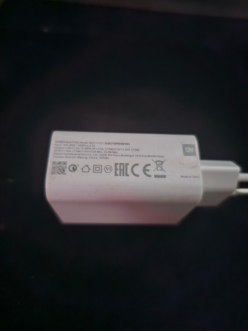 Xiaomi 33 watt charger (Category: Chargers & Cables) located in Quezon City. Submitted by john_cxena (Listing ID 1395854537, Image 3). Description: 33 watt charger original cable mi turbo charging came from poco f3 negotiable.