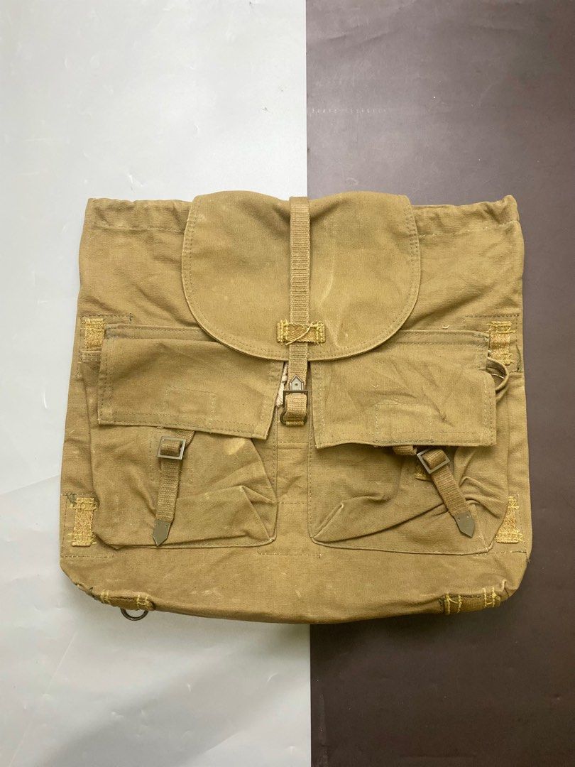 1937 WW1 BRITISH ARMY RUCKSACK BAG (Category: Backpacks) located in Zamboanga. Submitted by swayporgypretz (Listing ID 1397583565, Image 1). Description: Issue no strap only .