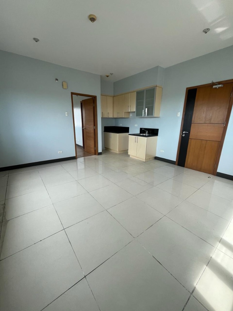 (Category: ) located in . Submitted by leechiupropertyconsultantsinc (Listing ID 1312175308, Image 1). Description: .