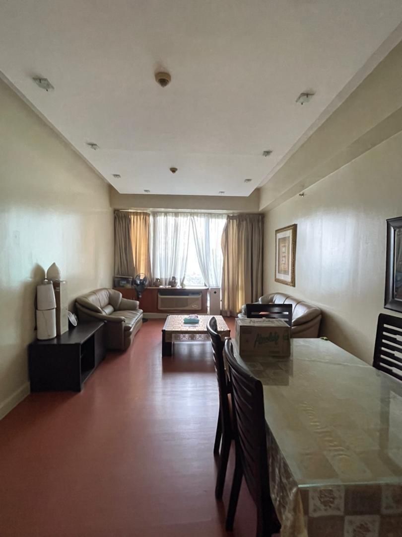 3BR Unit For Sale - Bellagio 2 (Category: Apartments & Condos) located in Makati City. Submitted by vsg.realestate (Listing ID 1397500282, Image 1). Description: 🔆 3BR Unit For Sale - Bellagio 2 📌Property Details Tower 2 35th Floor 3BR 3TB 119 sqm Fully Furnished 1 Parking Slot 📌Features With Maid's Room With Golf View Corner Unit 📌Amenities Swimming Pools Fitness Gym Function and Game Rooms Children's Playground Nearby Places: Forbeswood Hei