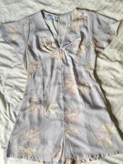(Category: ) located in . Submitted by ktkllll (Listing ID 1397517523, Image 1). Description: .